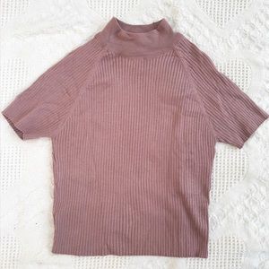 Mauve short sleeve crop